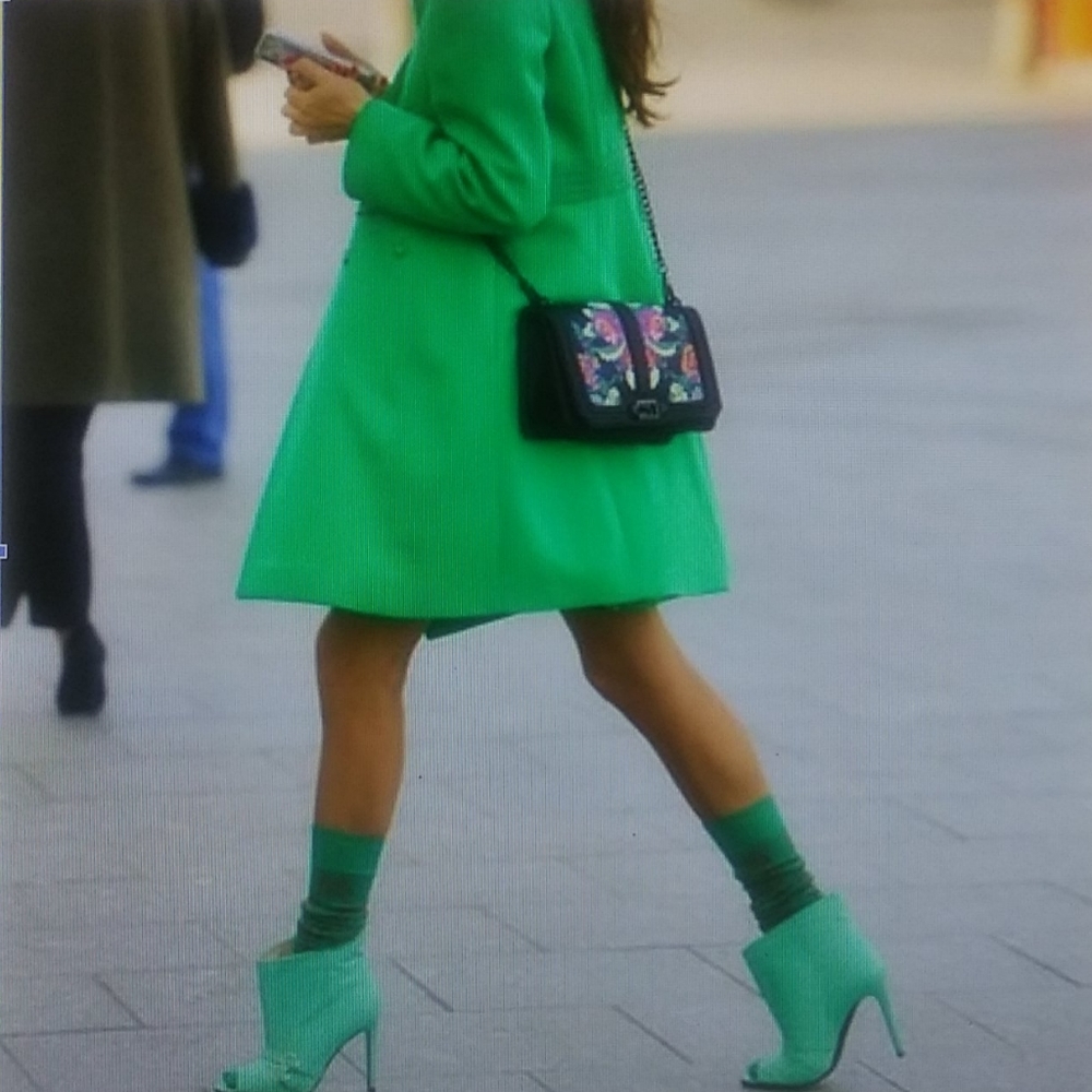 Green Scene - Picture 6 of 6